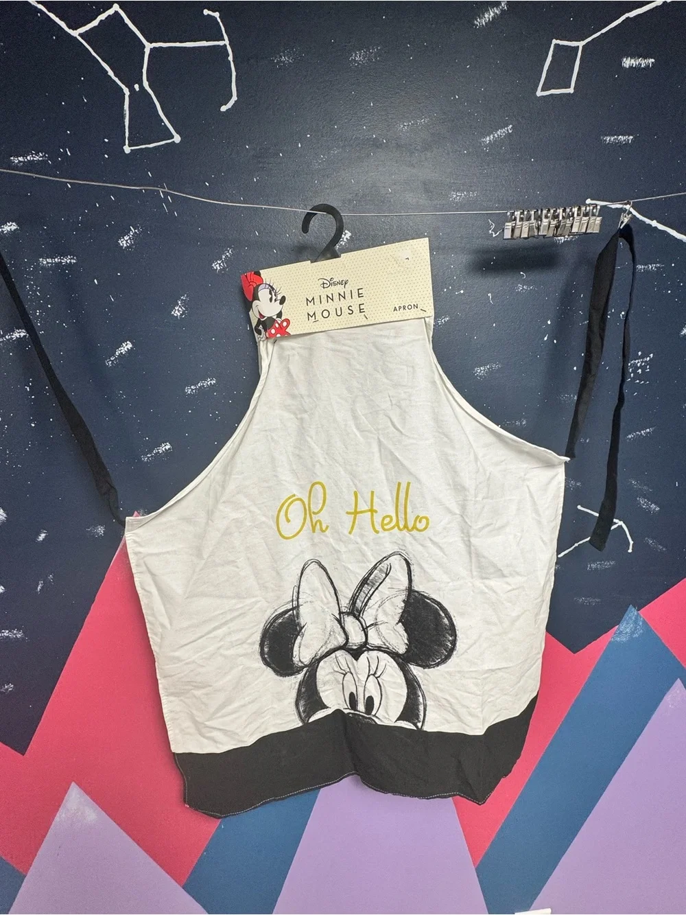 Disney Minnie Mouse White, Black & Yellow 'Oh Hello' Apron